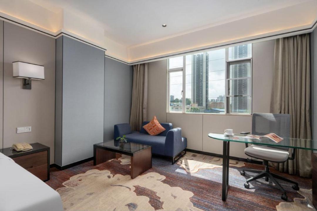 Mizparton Hotel South Qianjin Road Heshan  Zewnętrze zdjęcie