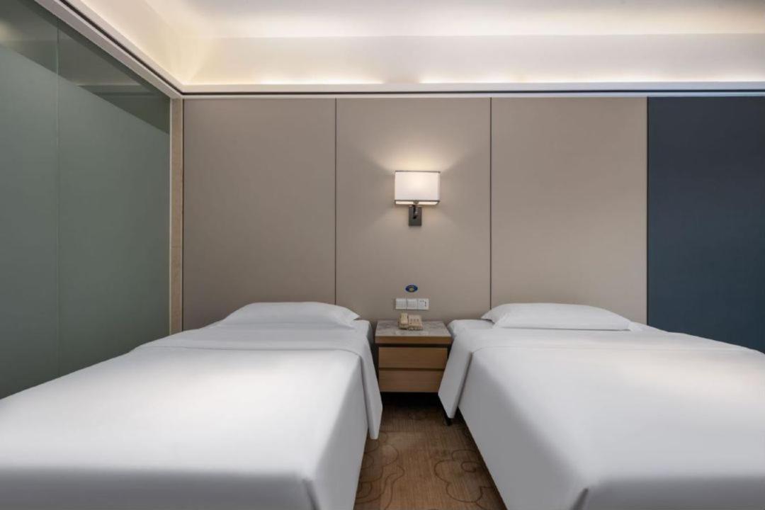 Mizparton Hotel South Qianjin Road Heshan  Zewnętrze zdjęcie