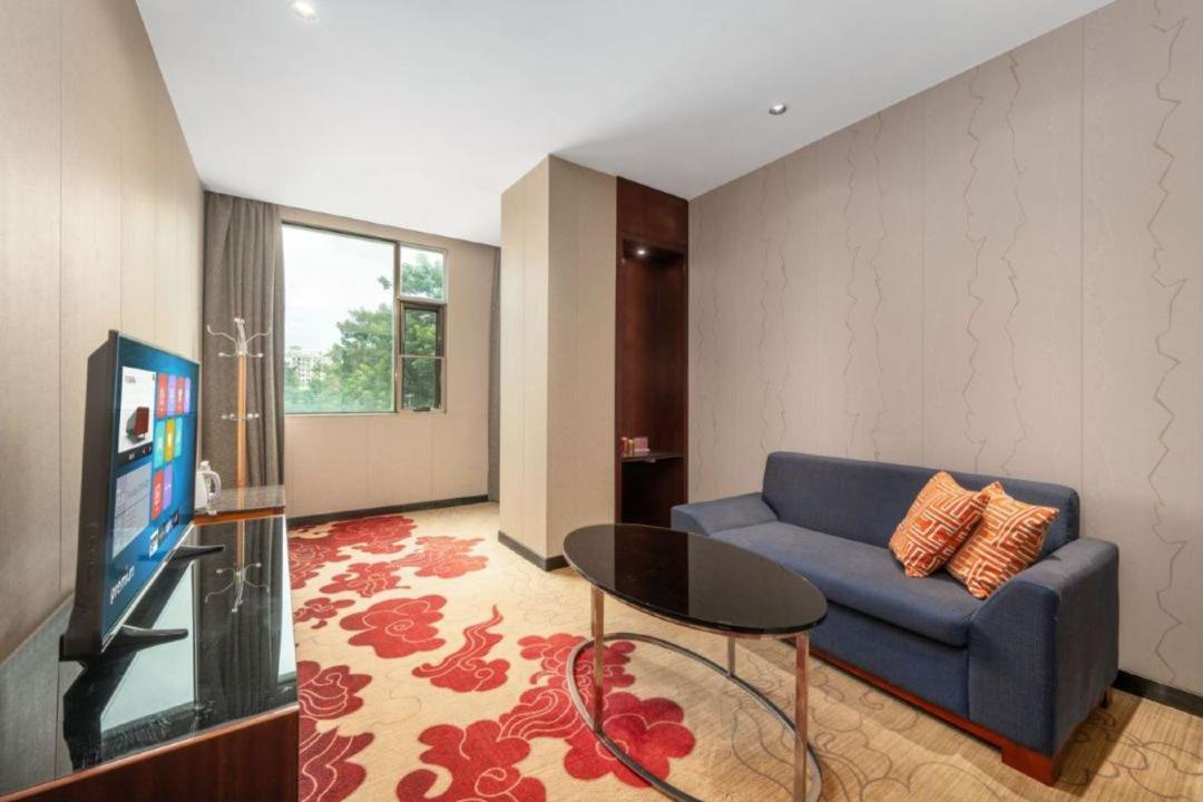 Mizparton Hotel South Qianjin Road Heshan  Zewnętrze zdjęcie